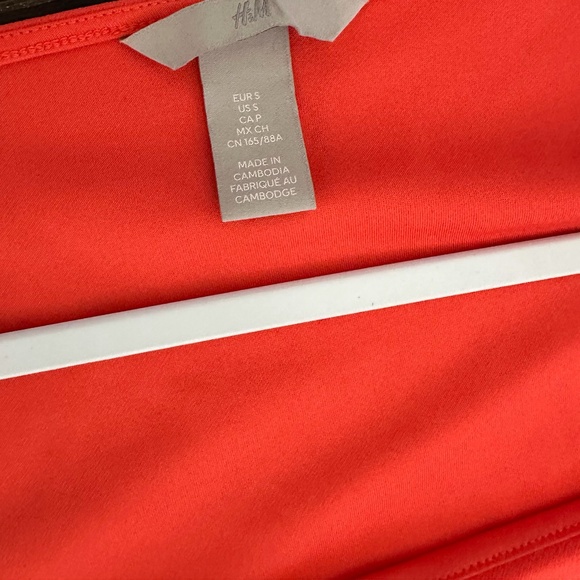 A Day Party Dress - Picture 2 of 2